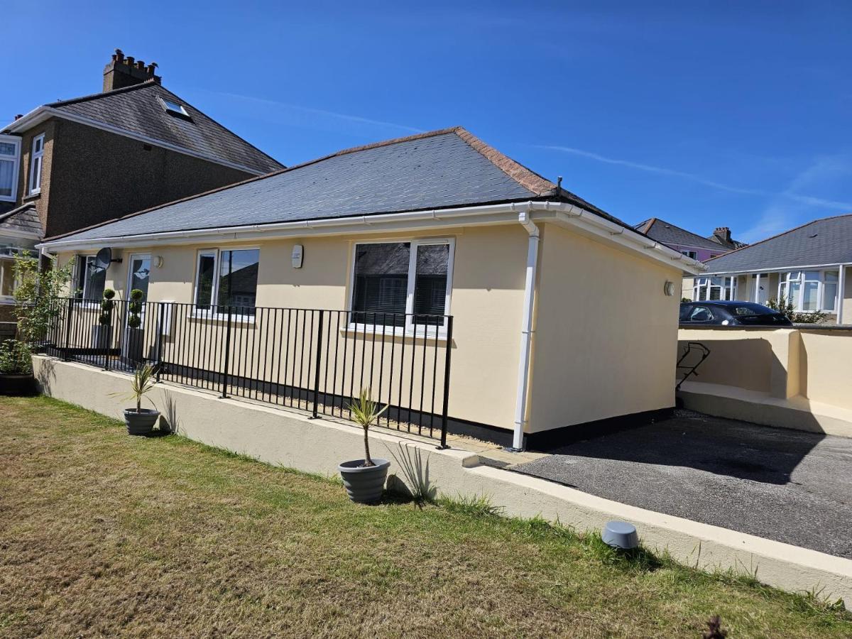 Two Bedroom Detached Modern Bungalow Close To Plymouth Argyle Fc מראה חיצוני תמונה